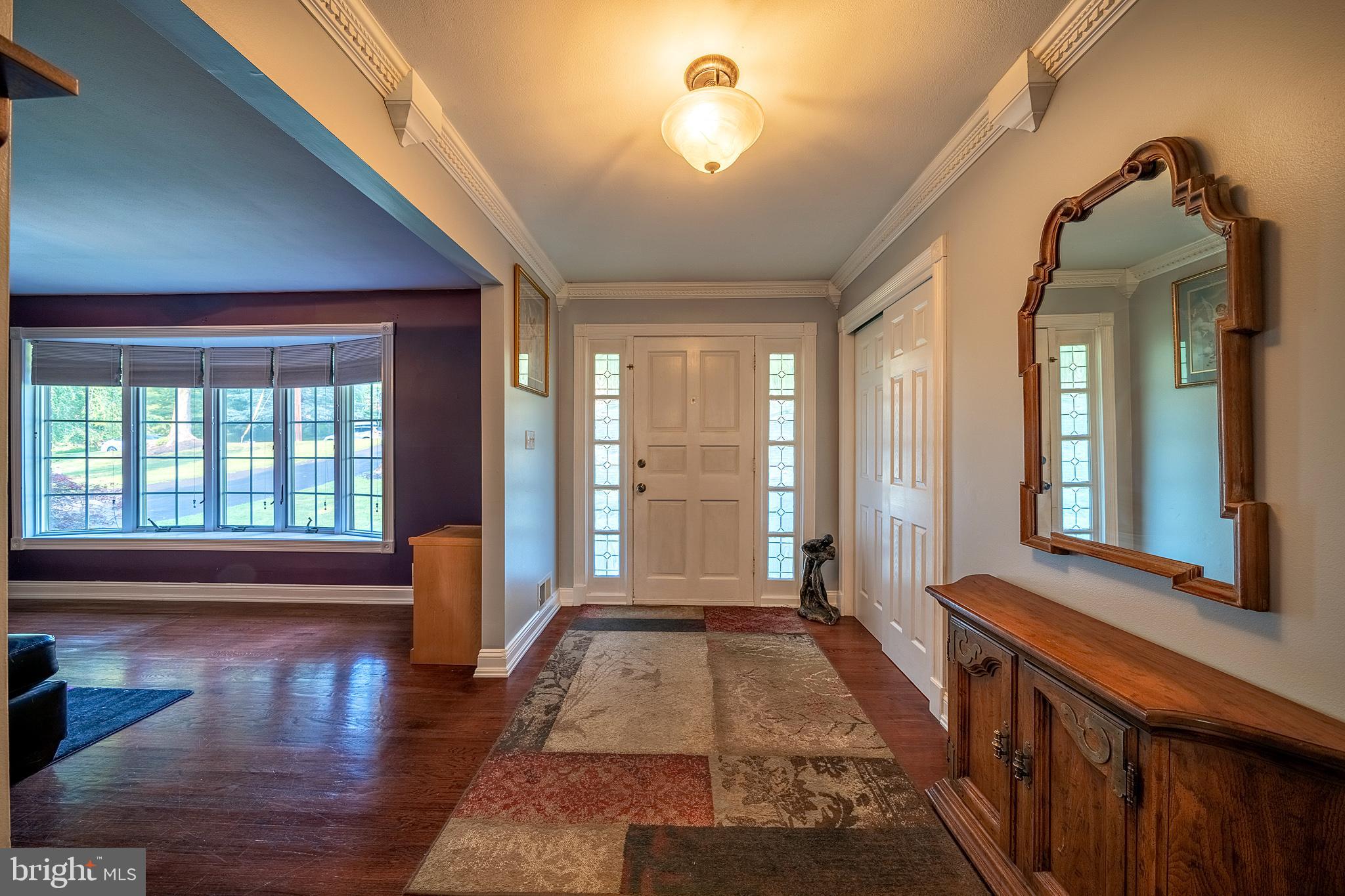 76 Lochatong Road Ewing, NJ 08628 - Photo 4 of 33 Foyer