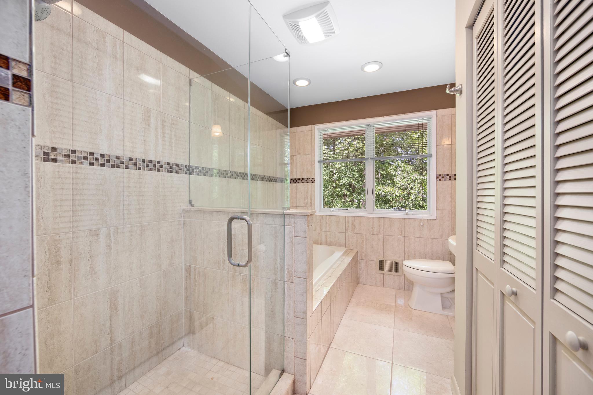 45 Stone Mountain Lane Marlton, NJ 08053 - Photo 36 of 40 Bathroom