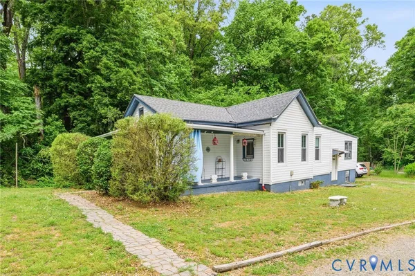 $279,900 | 3060 Kingsland Road, North Chesterfield, VA 23237