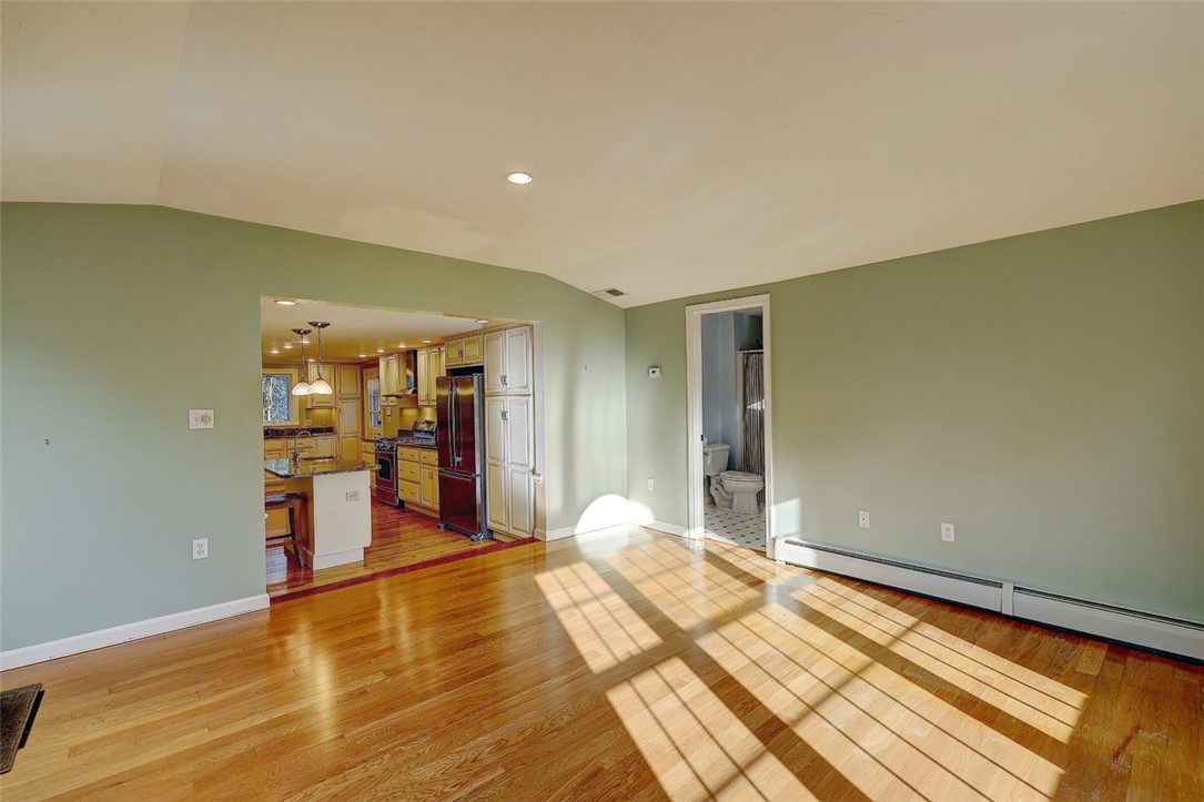 18 Heatherland Road Newton, MA 02461 - Photo 25 of 37