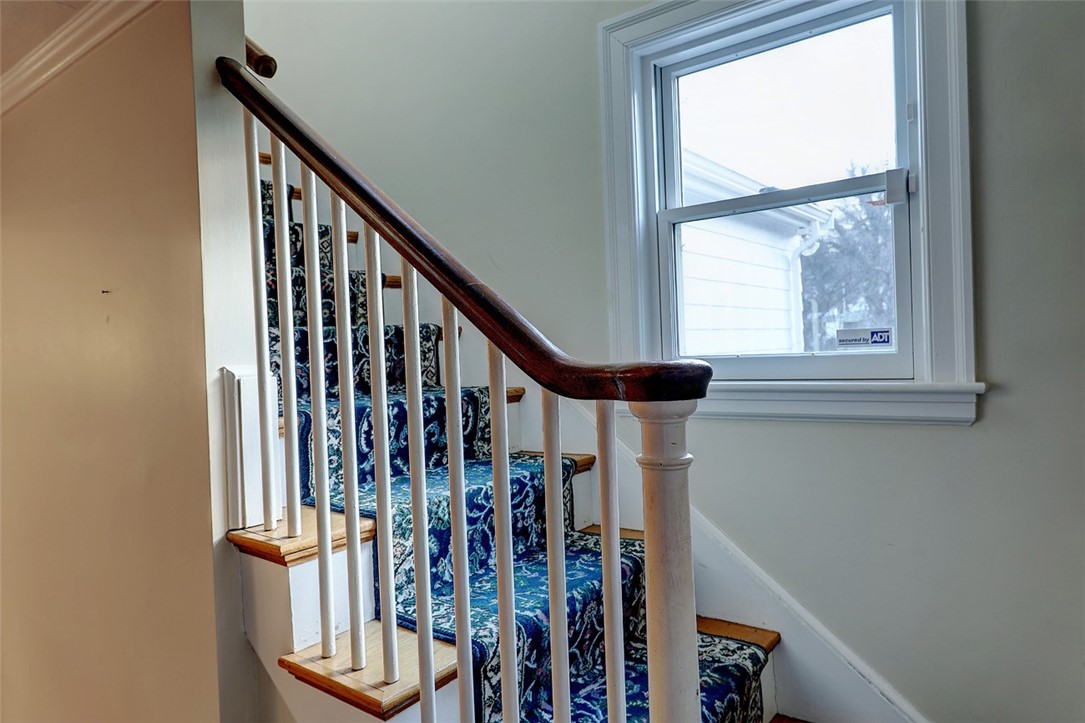 18 Heatherland Road Newton, MA 02461 - Photo 28 of 37