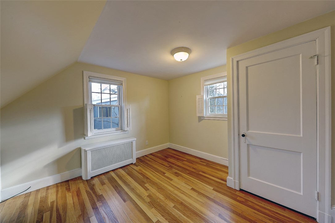 18 Heatherland Road Newton, MA 02461 - Photo 33 of 37