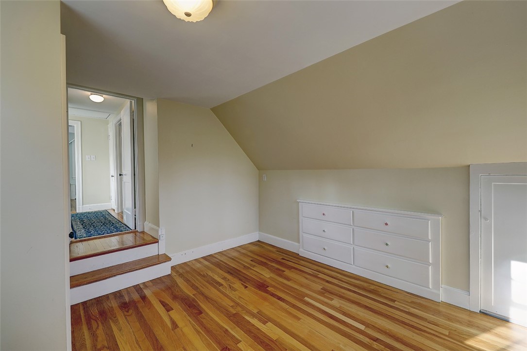 18 Heatherland Road Newton, MA 02461 - Photo 34 of 37