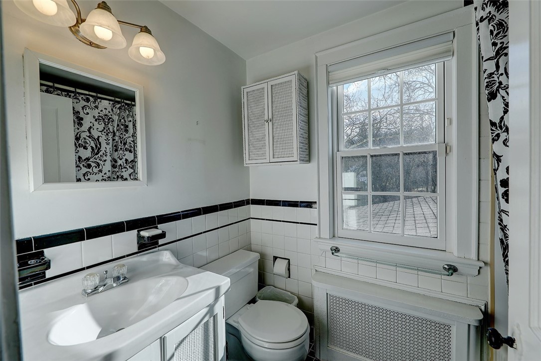 18 Heatherland Road Newton, MA 02461 - Photo 37 of 37