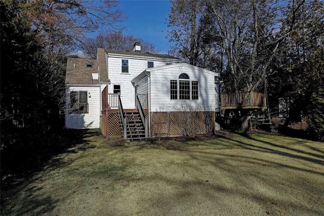 18 Heatherland Road Newton, MA 02461 - Photo 4 of 37