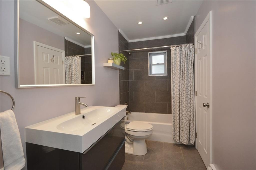 2428 Rose Garden Road Pittsburgh, PA 15220 - Photo 19 of 25 Gorgeous updated hallway bath.