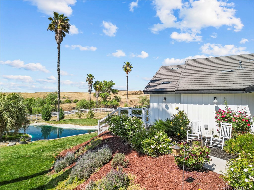 39580 Ave Arizona Temecula, CA 92591 - Photo 8 of 61