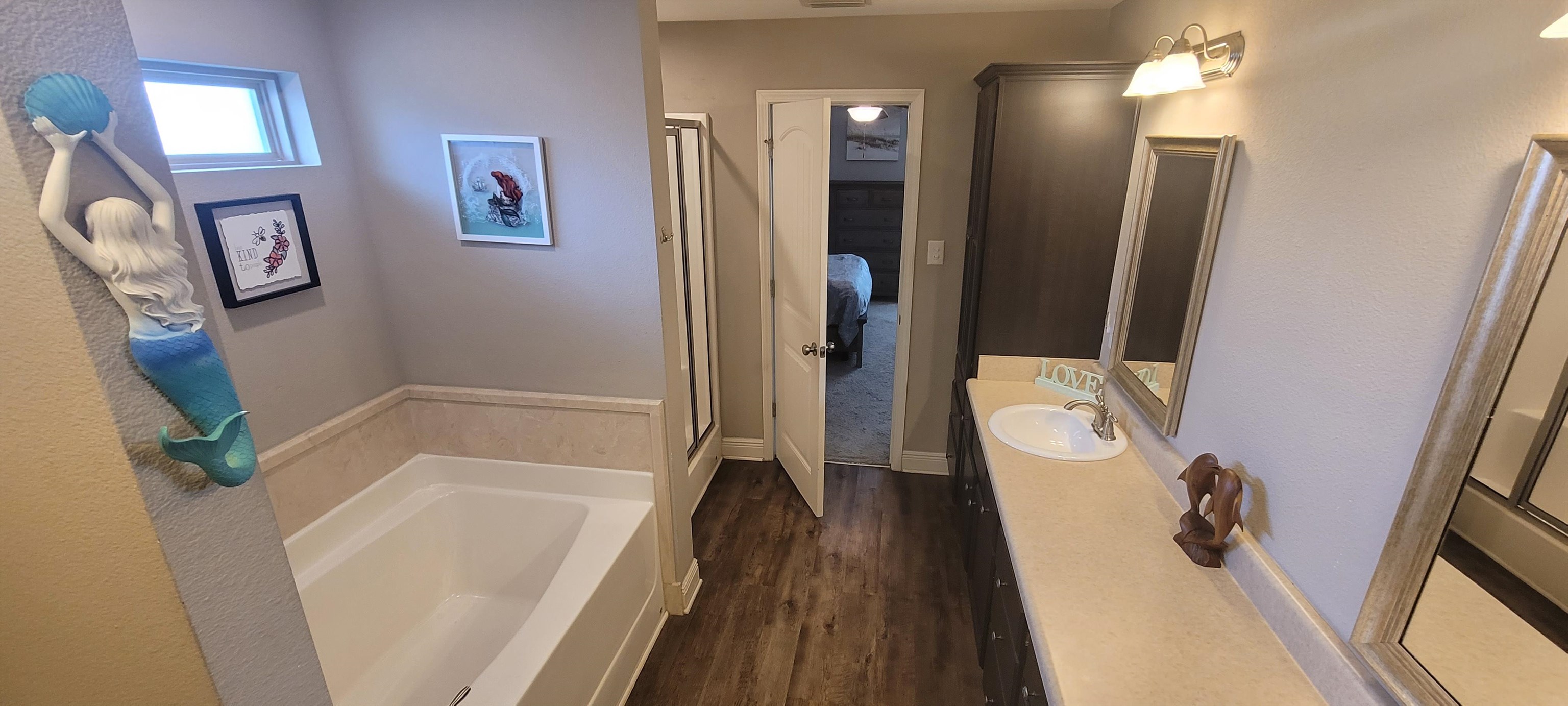 21628 Talbot Lane Robertsdale, AL 36567 - Photo 6 of 28 Primary Bath