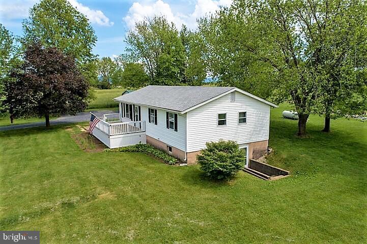 833 Nations Spring Road White Post, VA 22663 - Photo 3 of 15 Roof is 2 years young! Enclosed Porch, Deck!