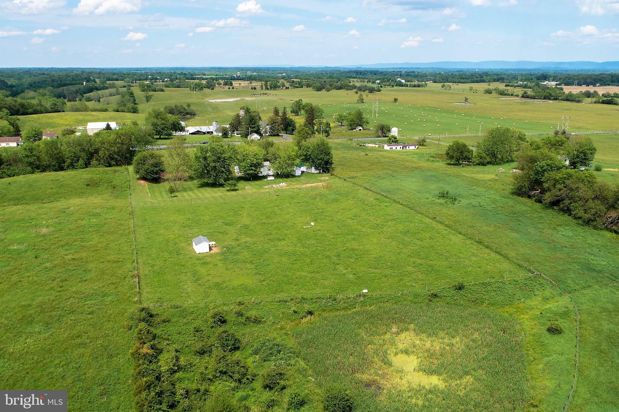 833 Nations Spring Road White Post, VA 22663 - Photo 4 of 15 Bring the horses! Run in conveys!