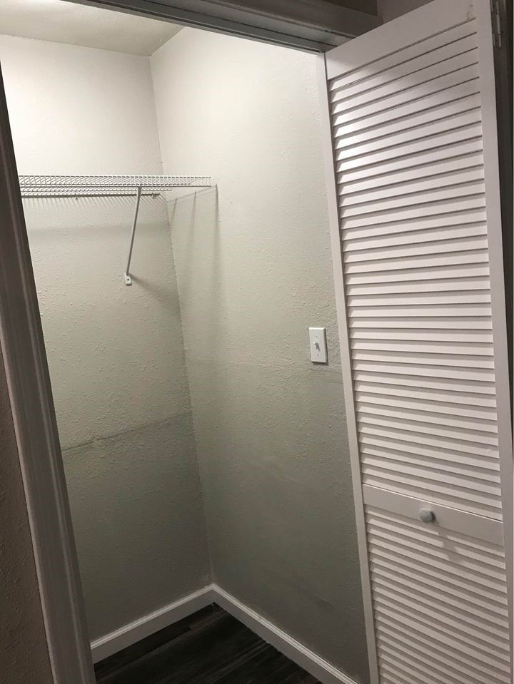 1020 North Main Street, Unit 9 Baytown, TX 77520 - Photo 8 of 8 a bathroom with a shower