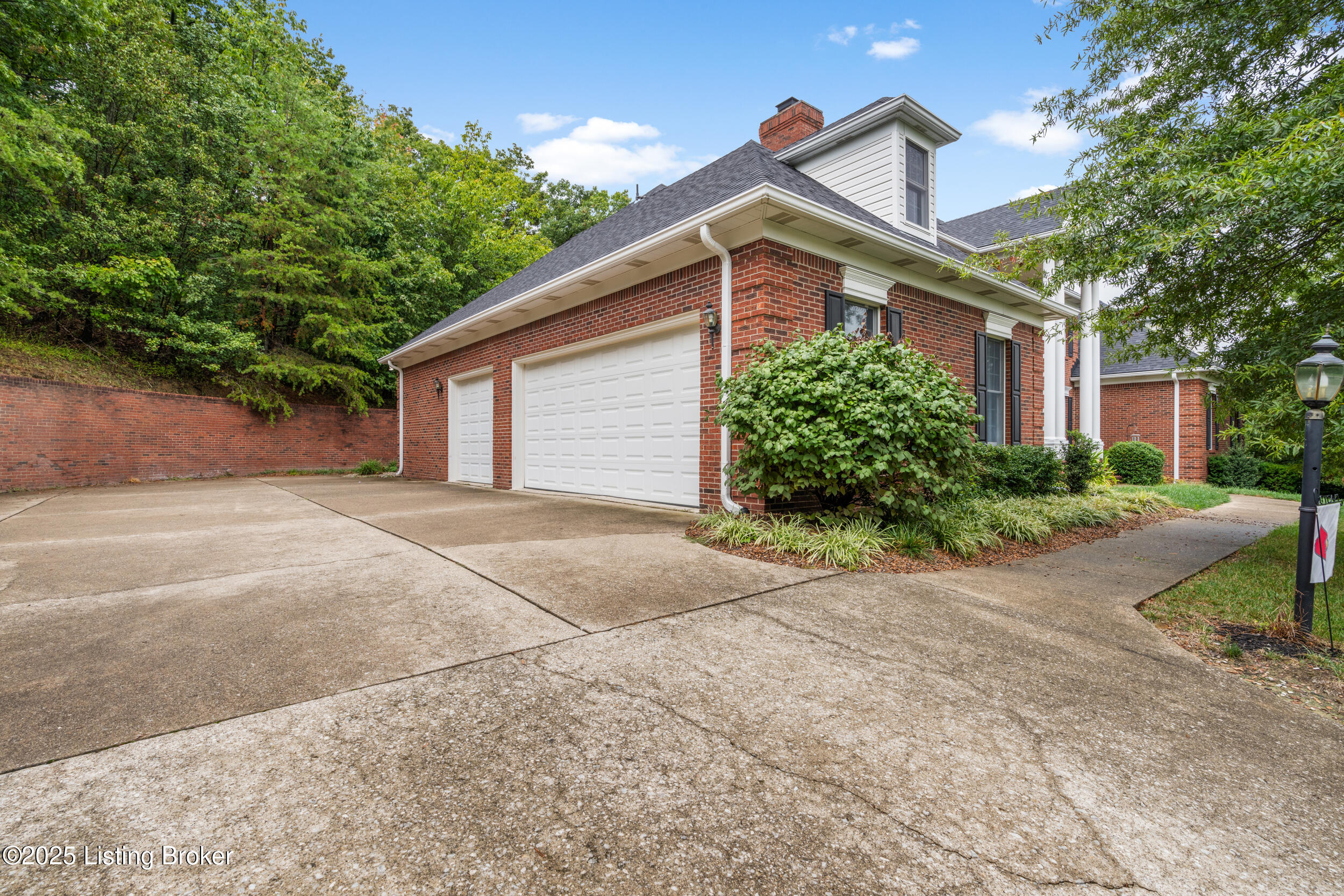 1817 Grand Ridge Road Louisville, KY 40214 - Photo 10 of 84 dsc06283
