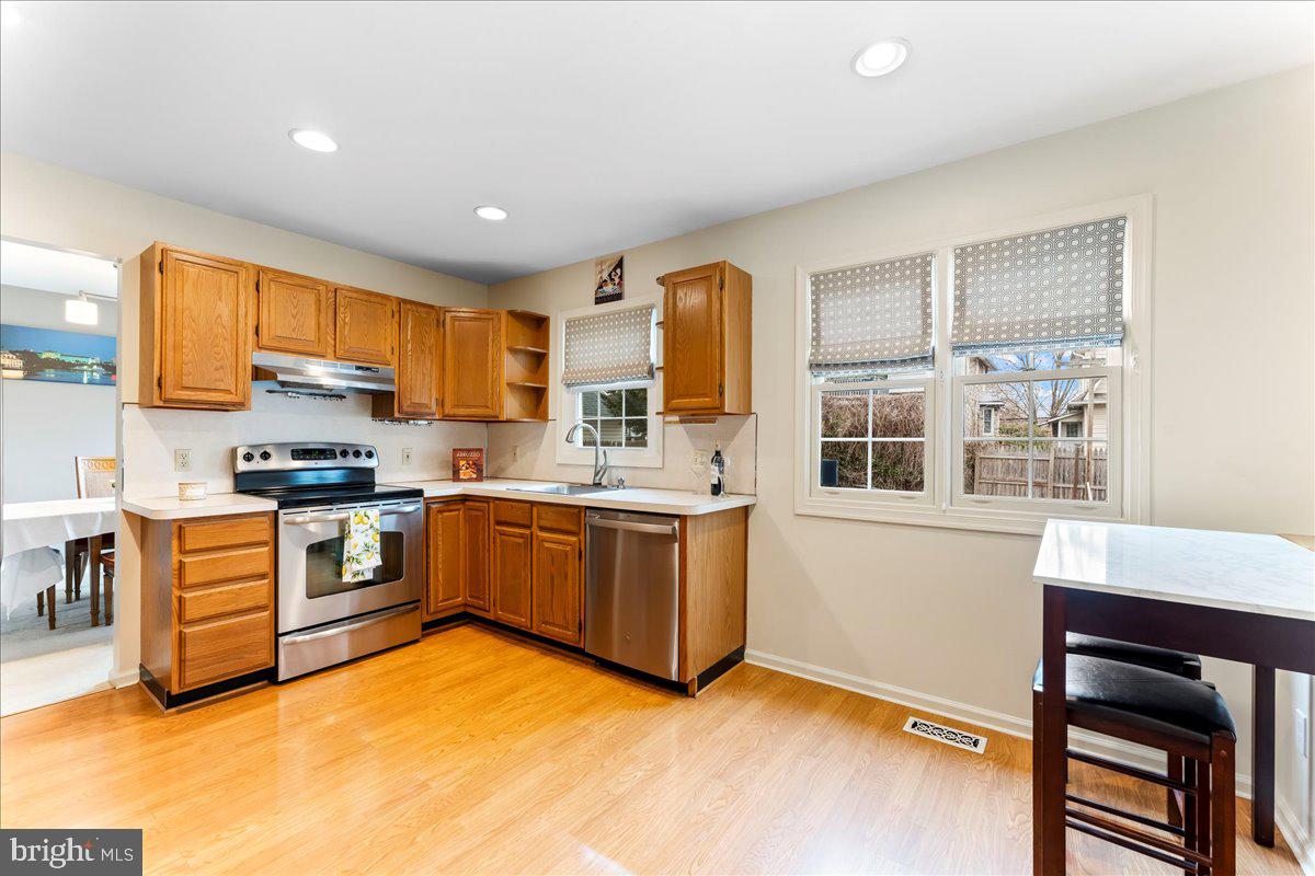403 Aldon Road Claymont, DE 19703 - Photo 6 of 27 Gallery Image 6