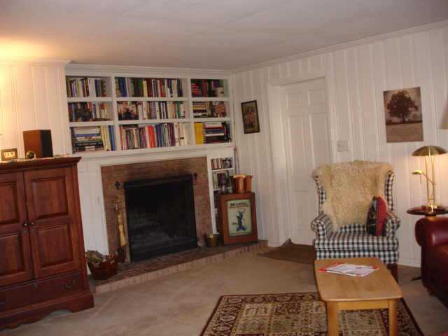 2630 Henthorn Road Columbus, OH 43221 - Photo 4 of 10