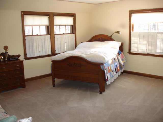 2630 Henthorn Road Columbus, OH 43221 - Photo 9 of 10