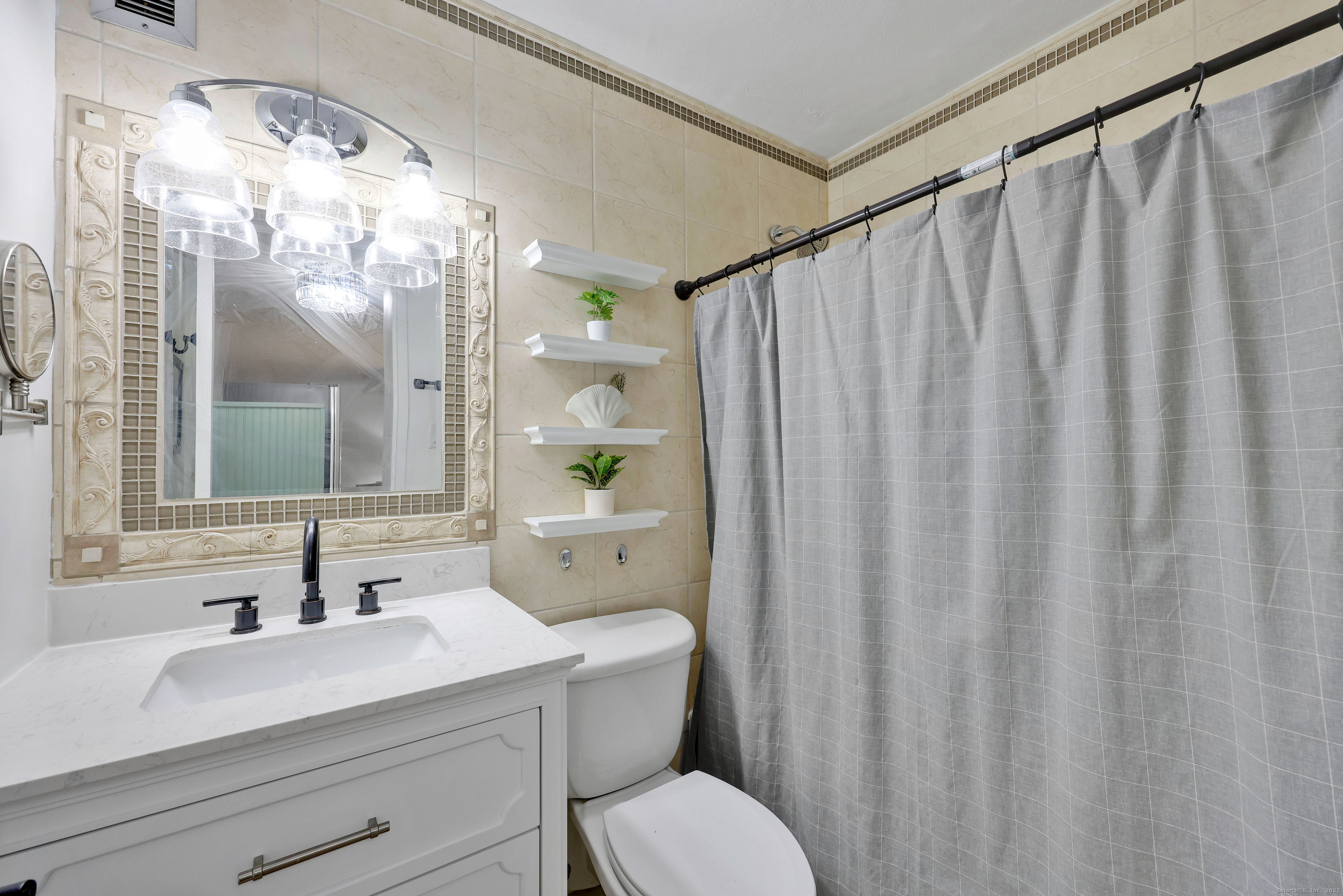 1 Gold Street, Unit 11D Hartford, CT 06103 - Photo 15 of 27