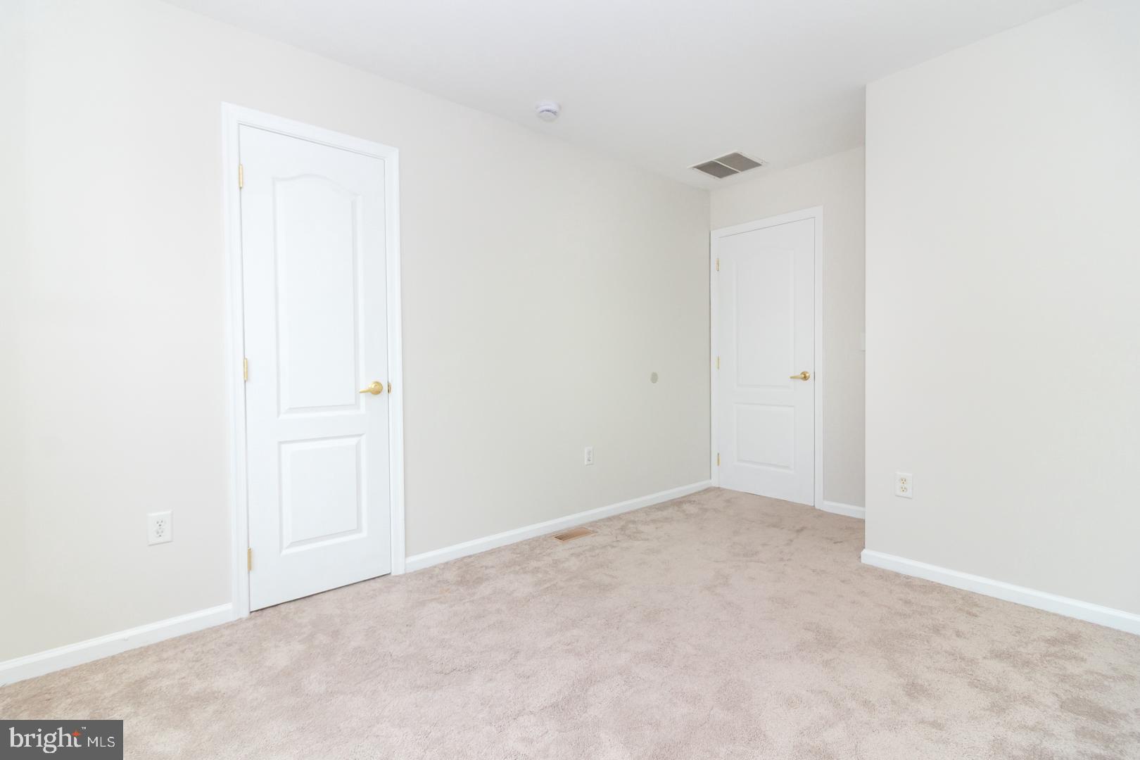 226 Hawthorne Way Riverside, NJ 08075 - Photo 30 of 32 a view of an empty room