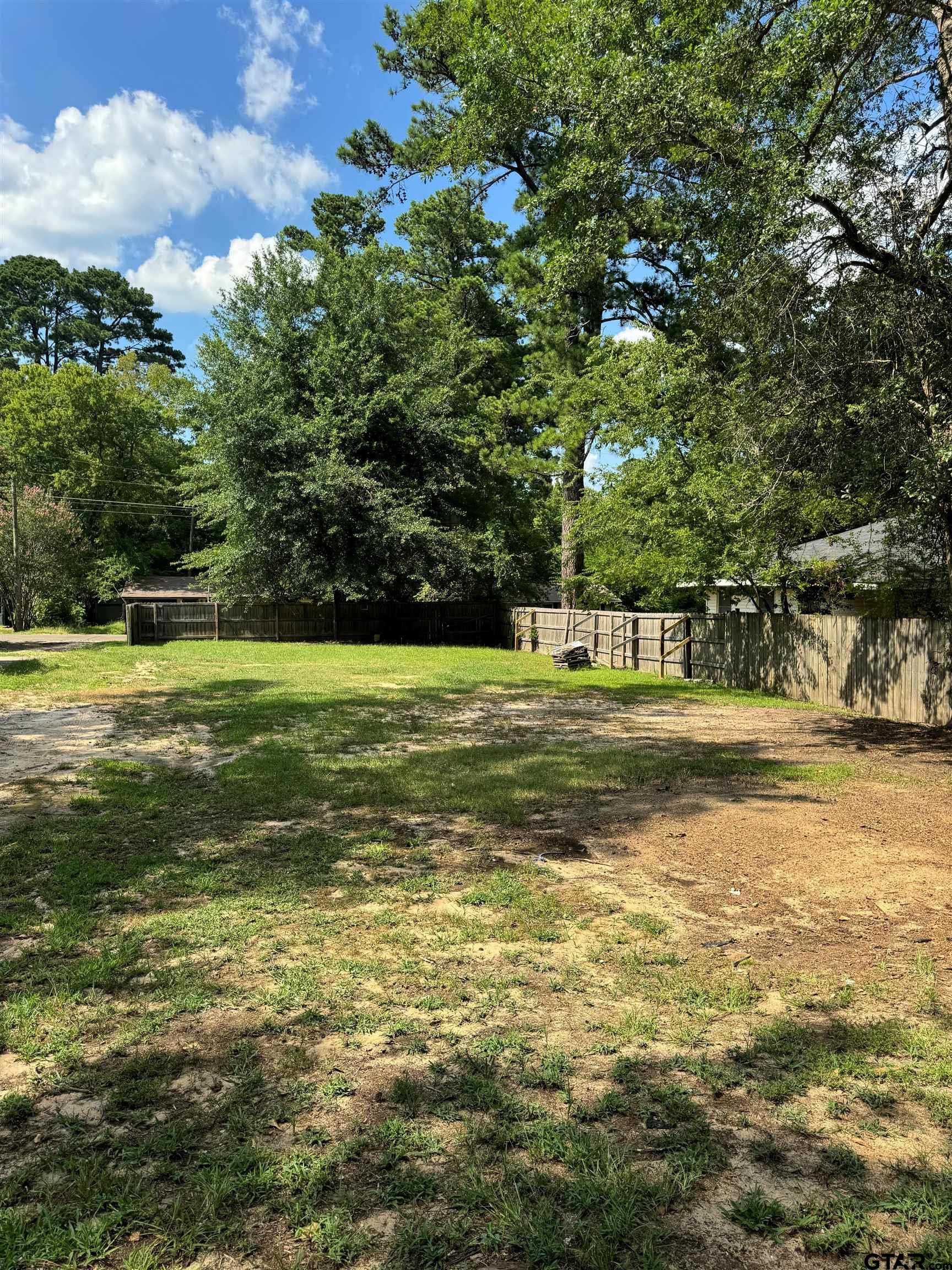 212 East Pirate Street Longview, TX 75604 - Photo 12 of 12