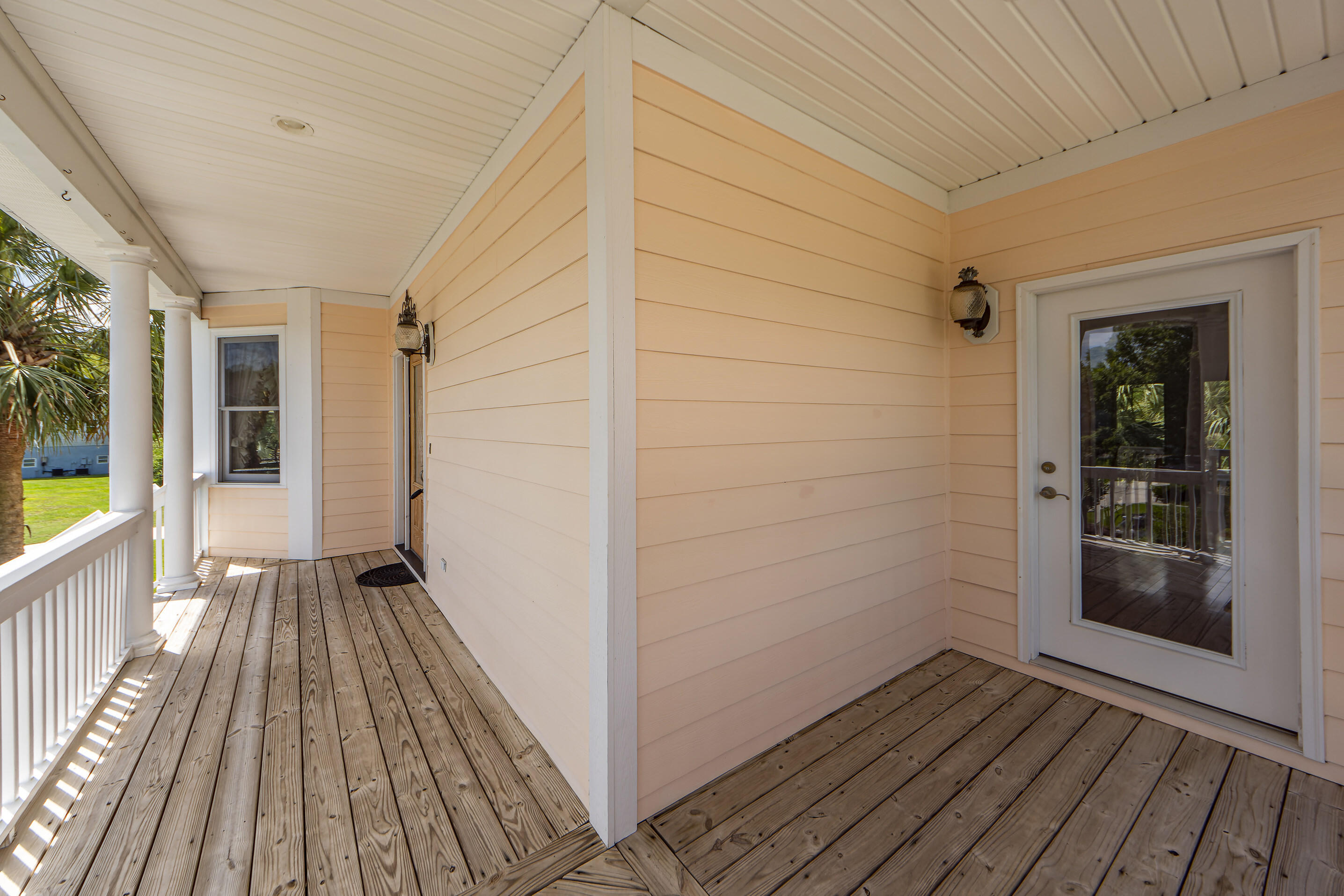 6071 Jacob's Point Boulevard Ravenel, SC 29470 - Photo 15 of 85 05