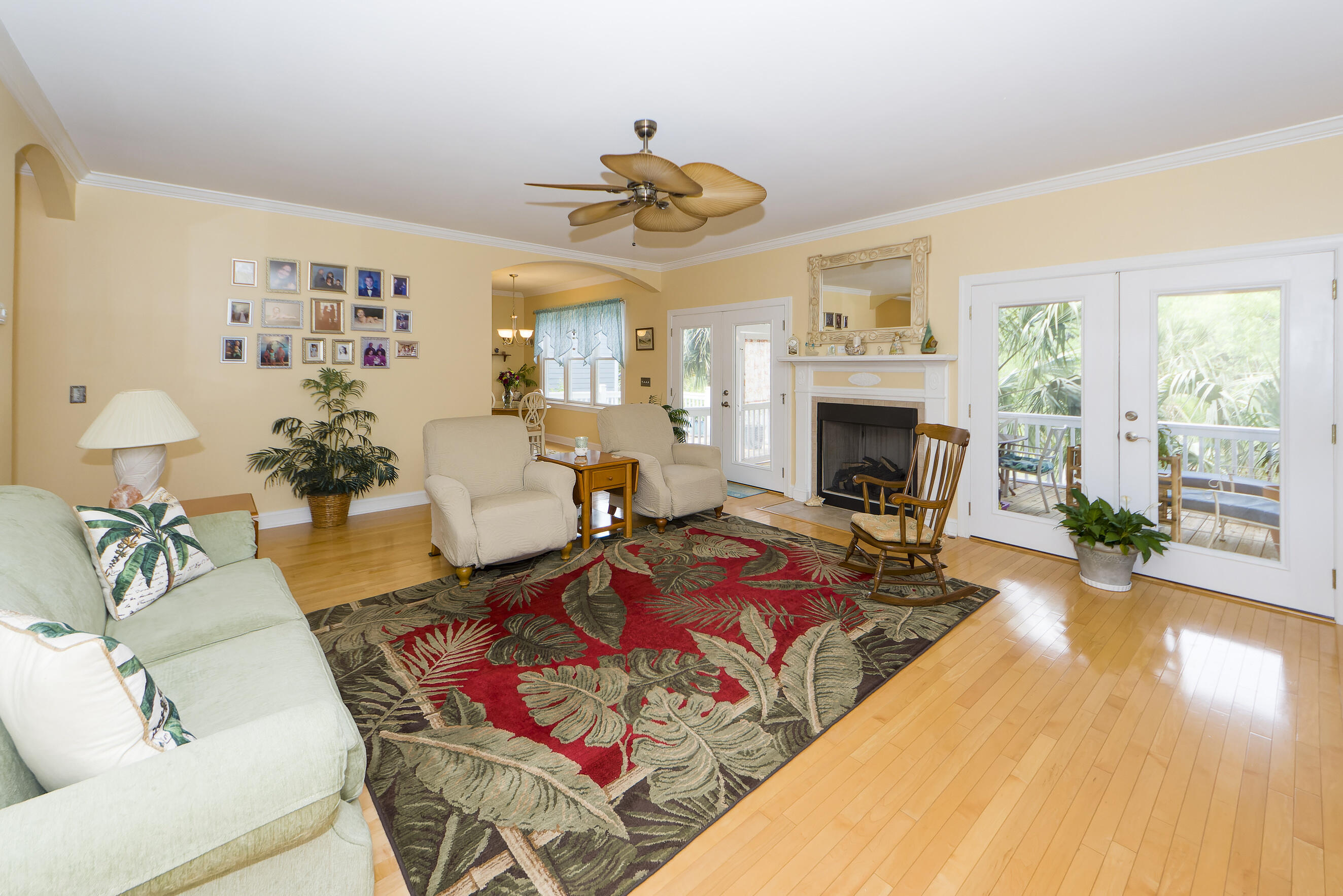 6071 Jacob's Point Boulevard Ravenel, SC 29470 - Photo 24 of 85 16