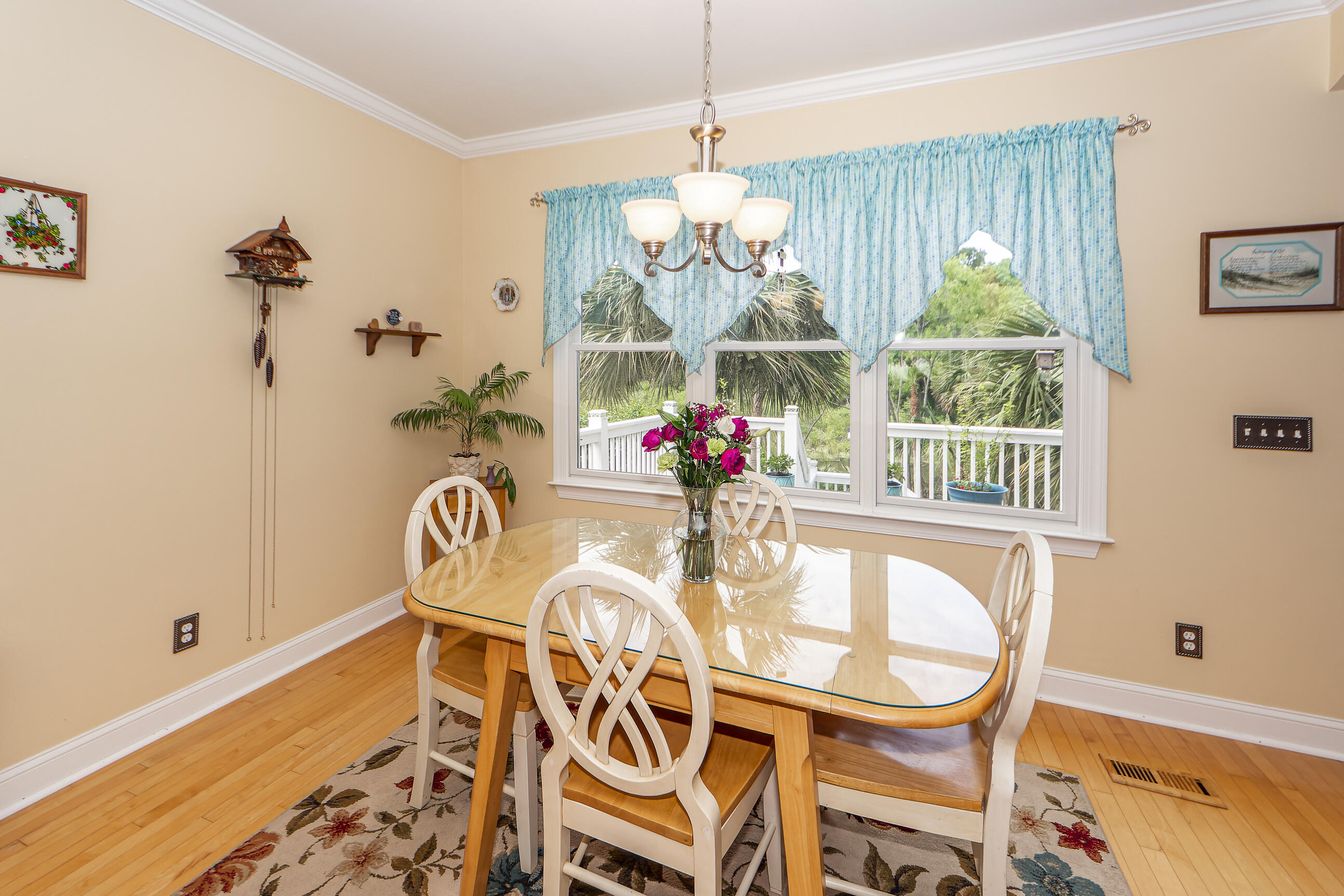 6071 Jacob's Point Boulevard Ravenel, SC 29470 - Photo 28 of 85 20