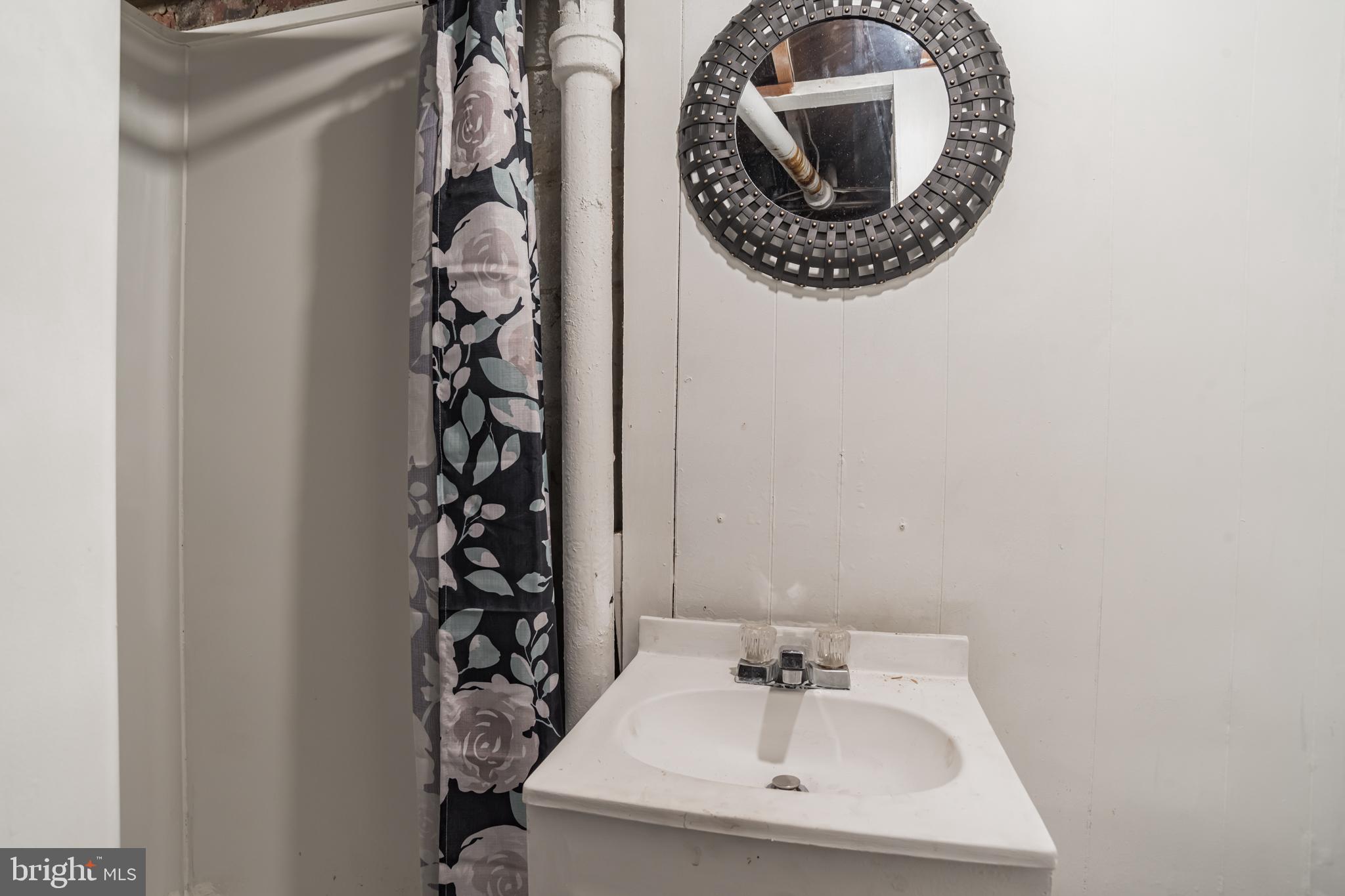19 South Hawthorne Road Baltimore, MD 21220 - Photo 18 of 27 Gallery Image 18