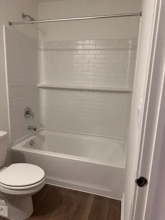 $2,650 | 2270 Barbera Drive, Oswego, IL 60543