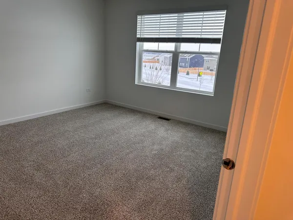 $2,650 | 2270 Barbera Drive, Oswego, IL 60543