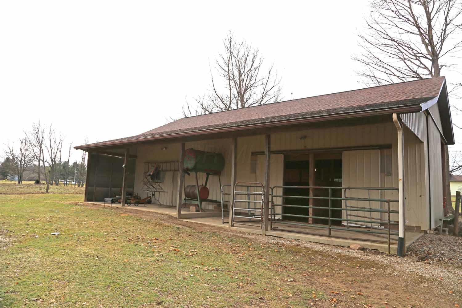 8130 Fry Road Mount Vernon, OH 43050 - Photo 5 of 39 Gallery Image 5