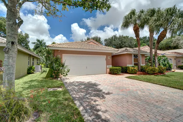 $4,500 | 13255 Royale Sabal Court, Delray Beach, FL 33484