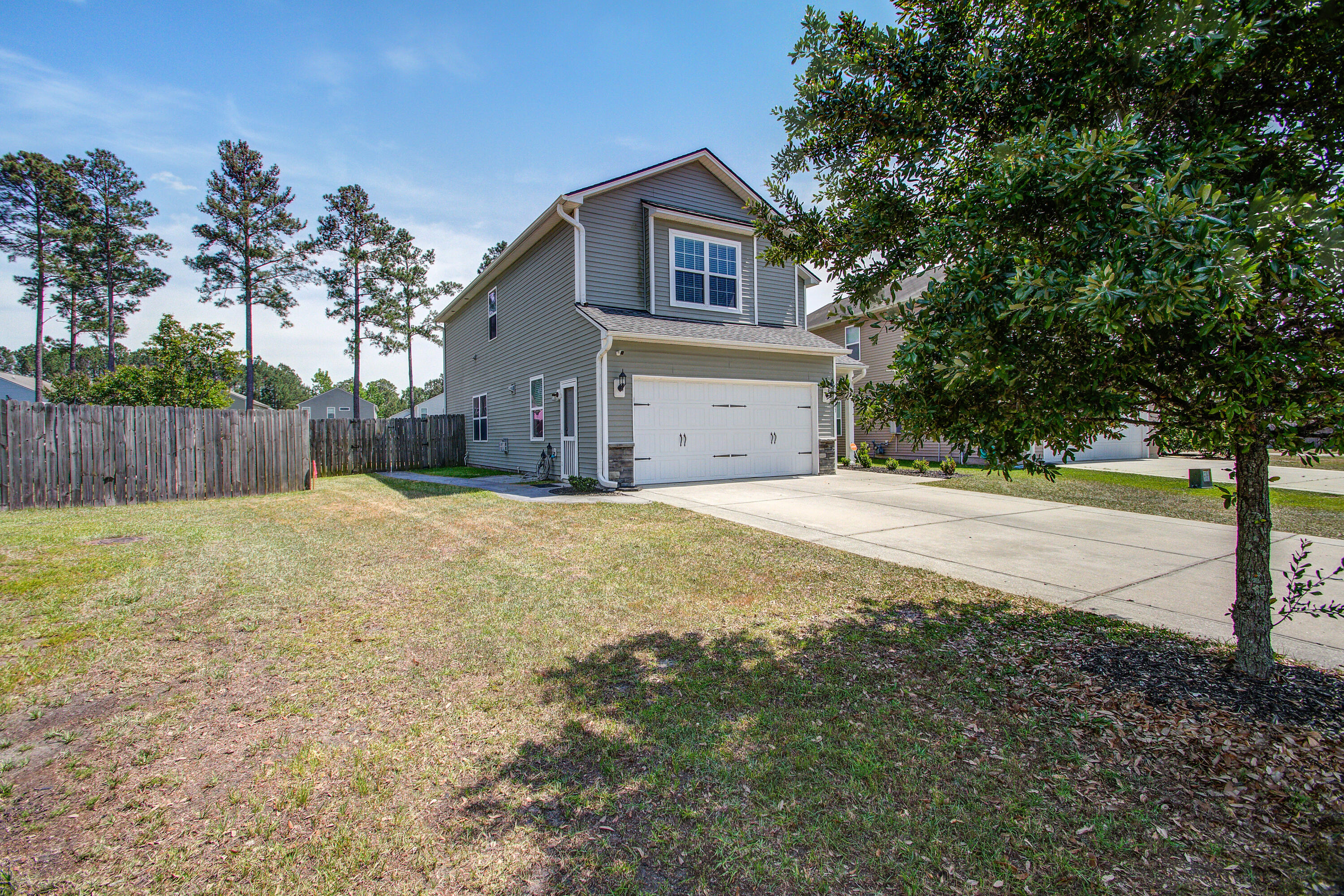 411 Ridgedale Road Summerville, SC 29486 - Photo 2 of 32 411 (2)