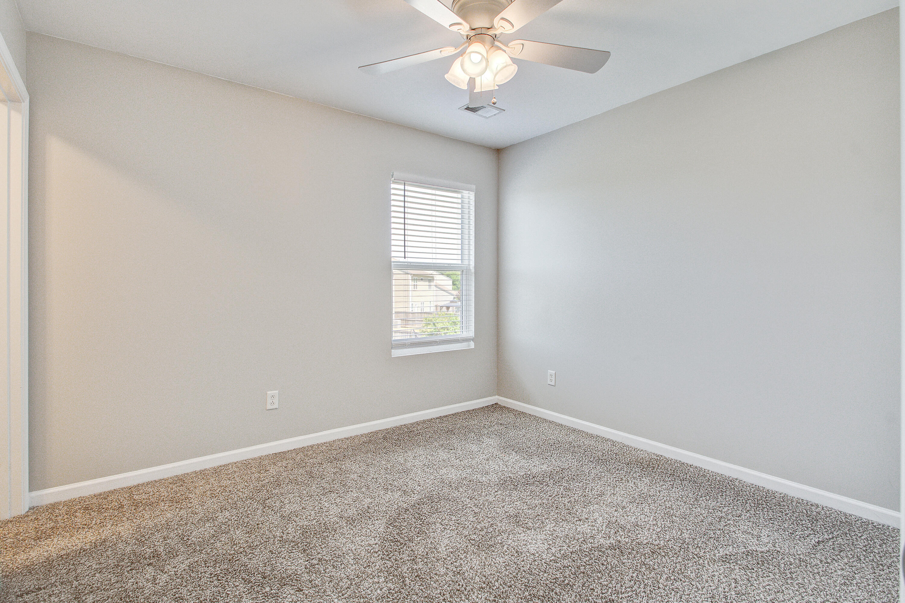 411 Ridgedale Road Summerville, SC 29486 - Photo 23 of 32 411 (23)
