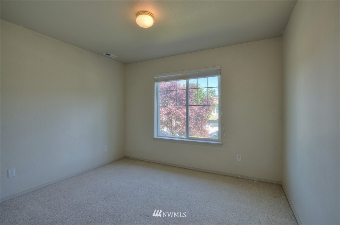14525 Southeast 188 Way Renton, WA 98058 - Photo 13 of 17 Gallery Image 13