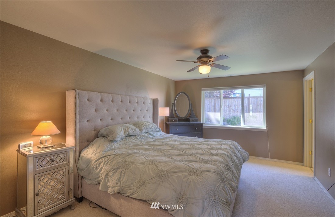 14525 Southeast 188 Way Renton, WA 98058 - Photo 7 of 17 Gallery Image 7