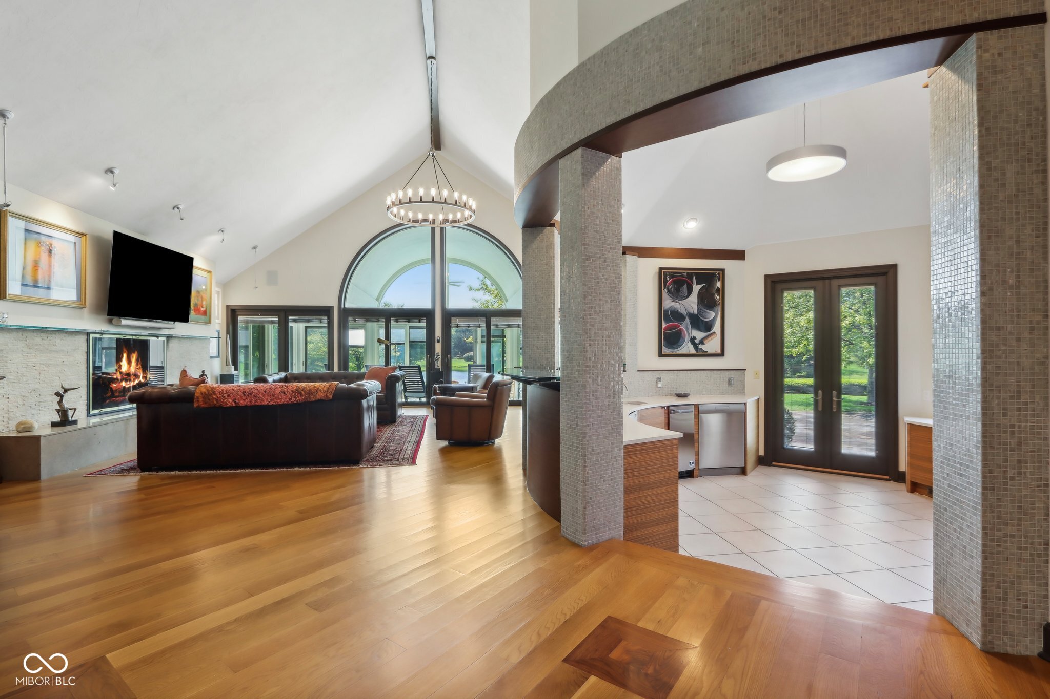 10591 Coppergate Carmel, IN 46032 - Photo 16 of 79