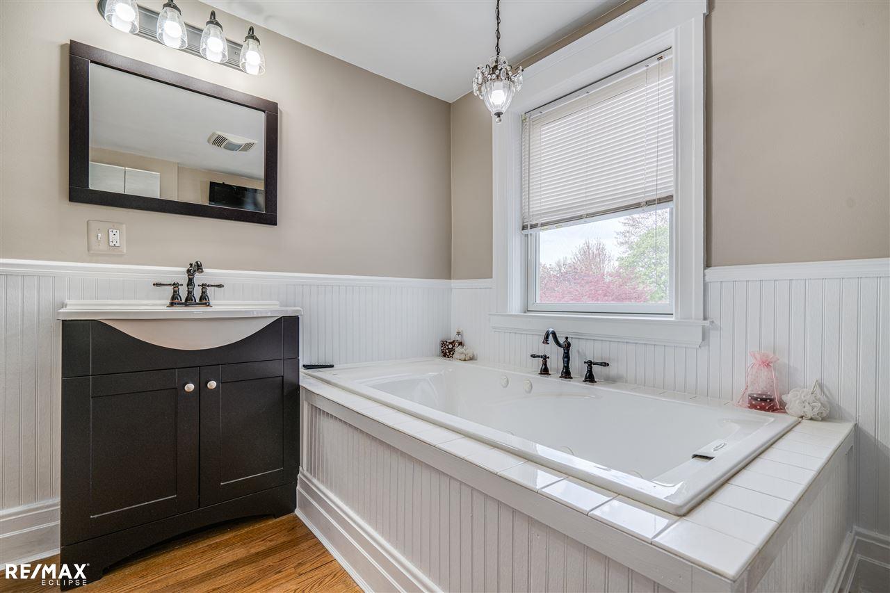 700 Princeton Road Berkley, MI 48072 - Photo 21 of 43 50010868-20.JPG