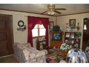 6436 A Hurricane Road, Unit 1 Wise, VA 24293 - Photo 6 of 7 Living Room
