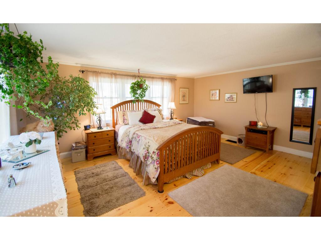 48 Merrimack Road Amherst, NH 03031 - Photo 24 of 36