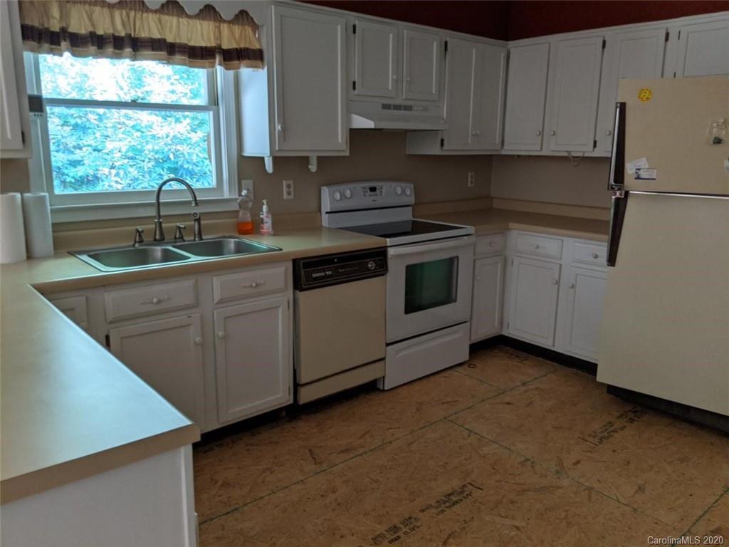 500 Old Country Road, Unit 6 Waynesville, NC 28786 - Photo 20 of 21 Gallery Image 20