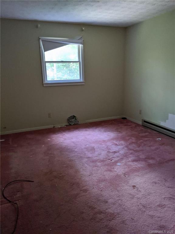 500 Old Country Road, Unit 6 Waynesville, NC 28786 - Photo 8 of 21 Gallery Image 8