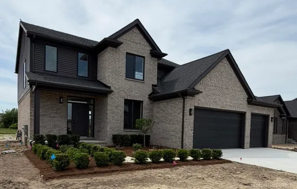 $549,999 | 45537 Gable Drive, Macomb, MI 48044