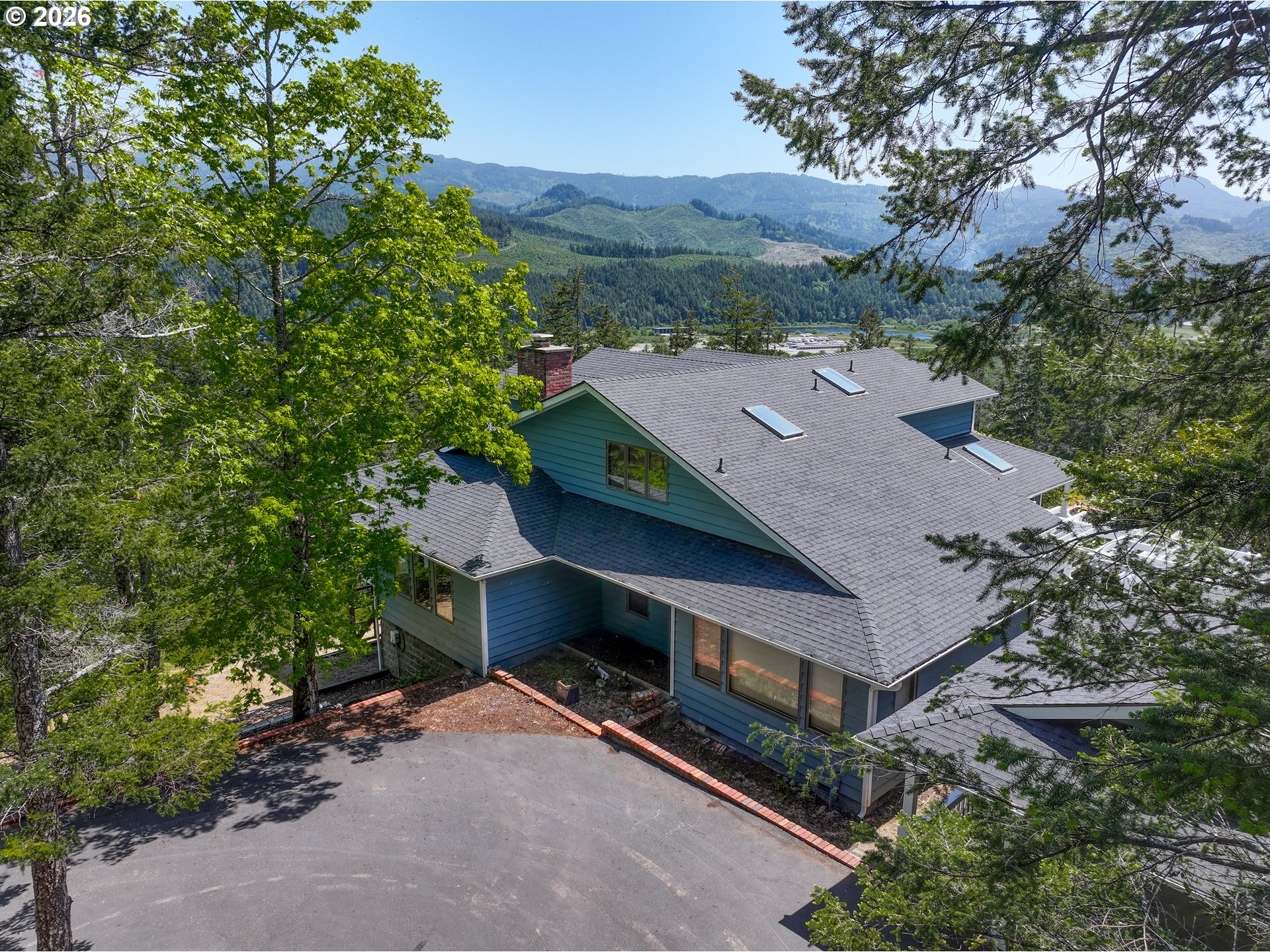 95822 Quail Mountain Road Gold Beach, OR 97444 - Photo 2 of 48