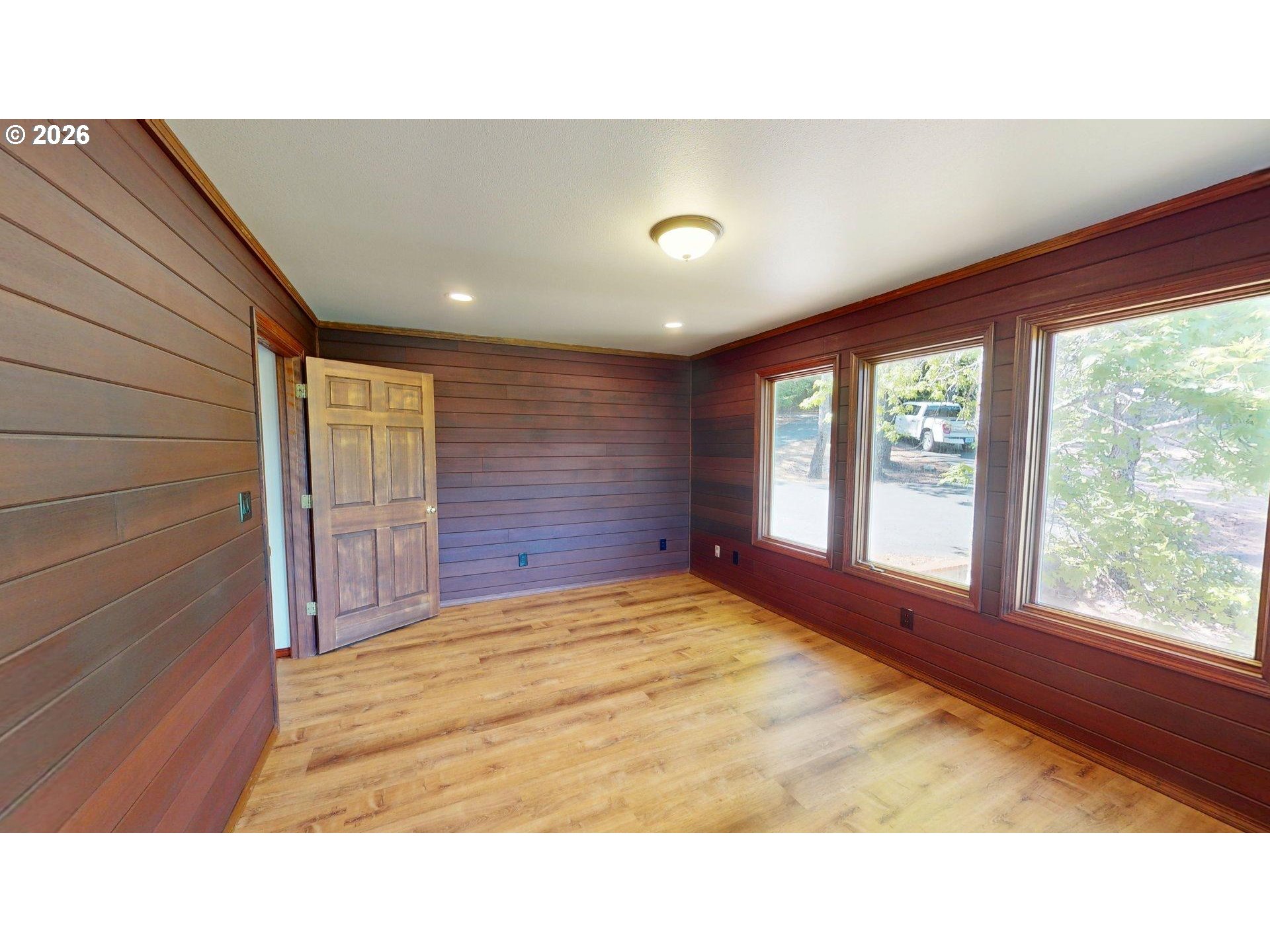 95822 Quail Mountain Road Gold Beach, OR 97444 - Photo 28 of 48 Den/Office