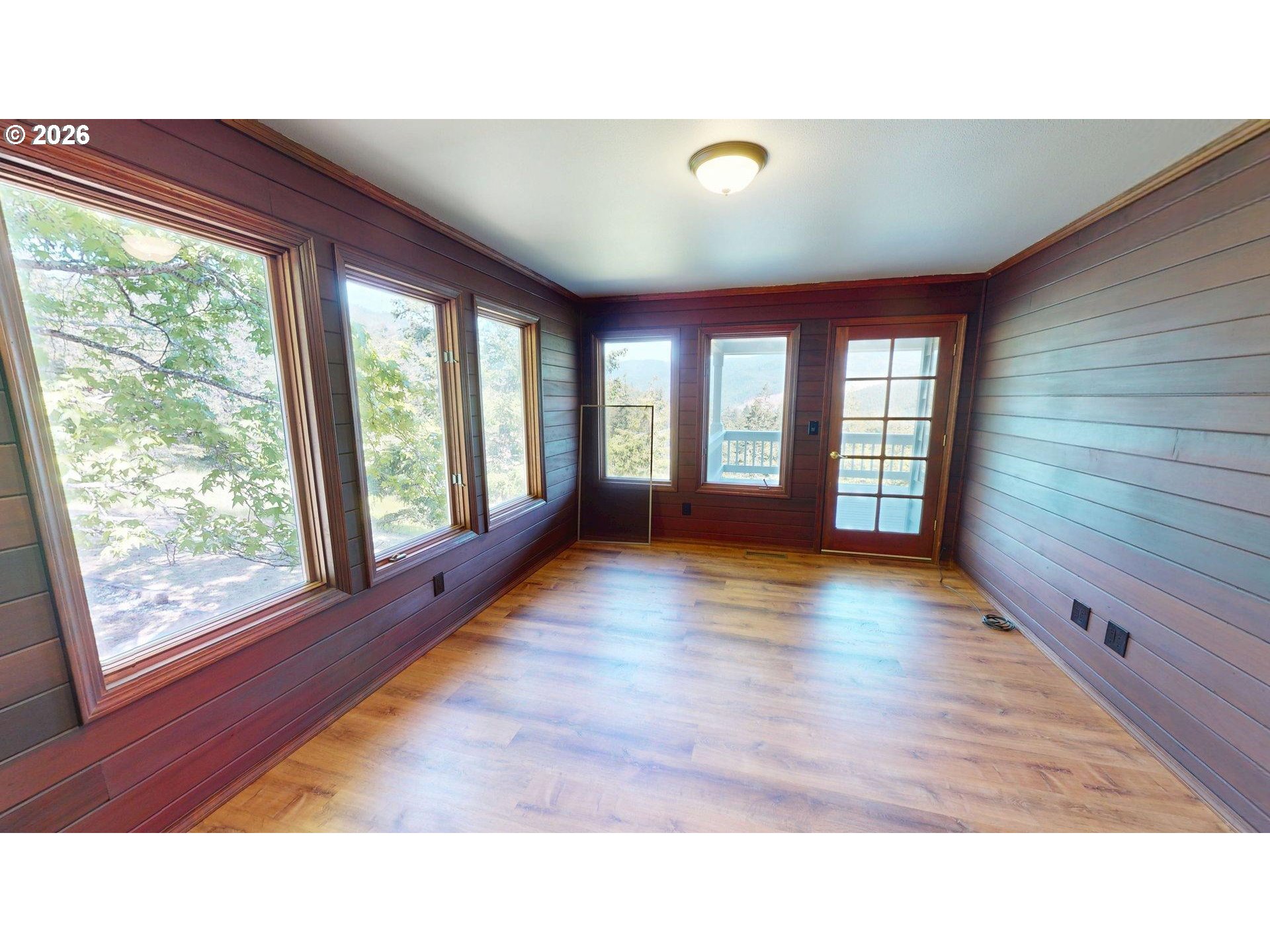 95822 Quail Mountain Road Gold Beach, OR 97444 - Photo 29 of 48 Den/Office