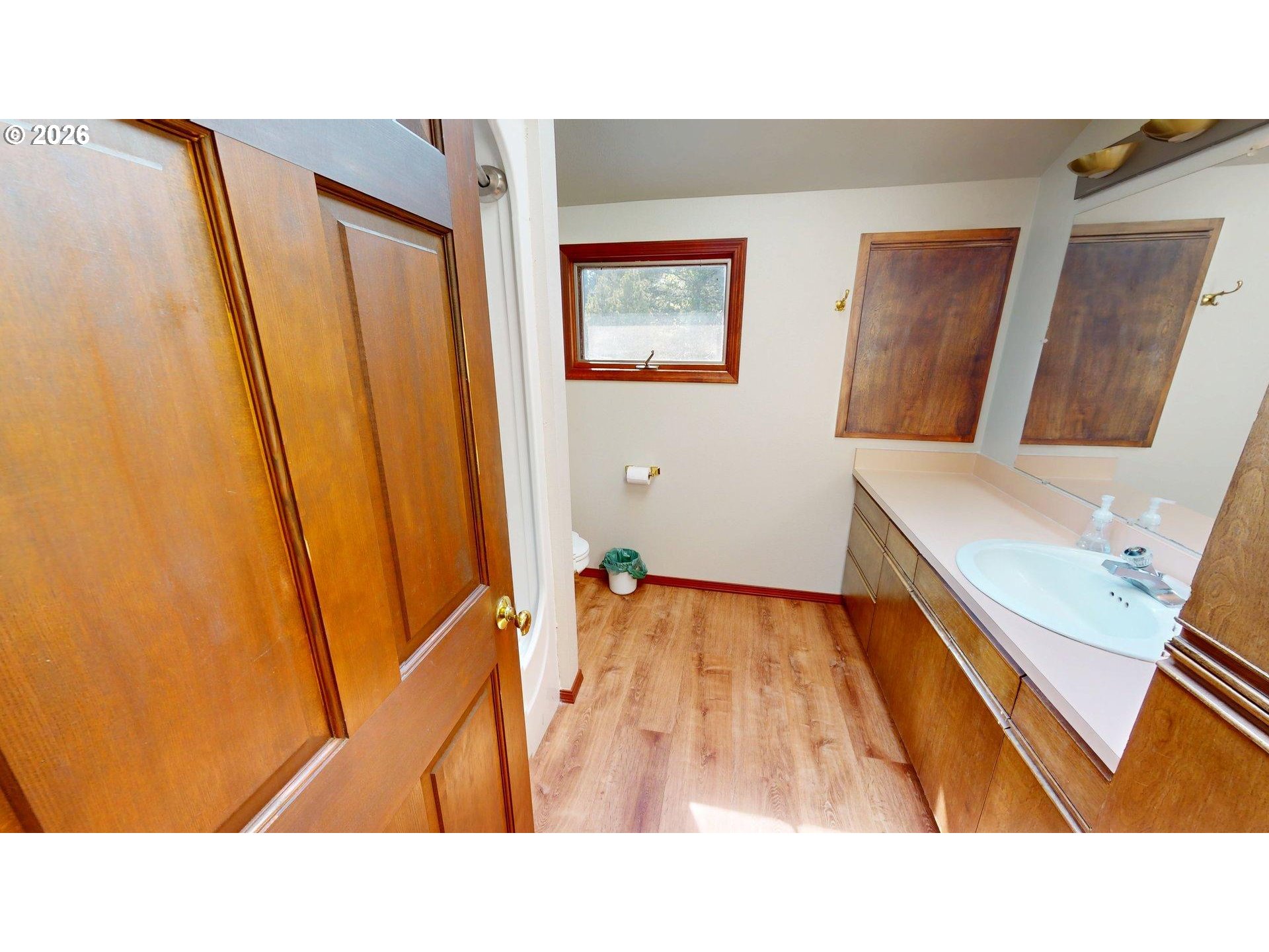 95822 Quail Mountain Road Gold Beach, OR 97444 - Photo 36 of 48 Bathroom