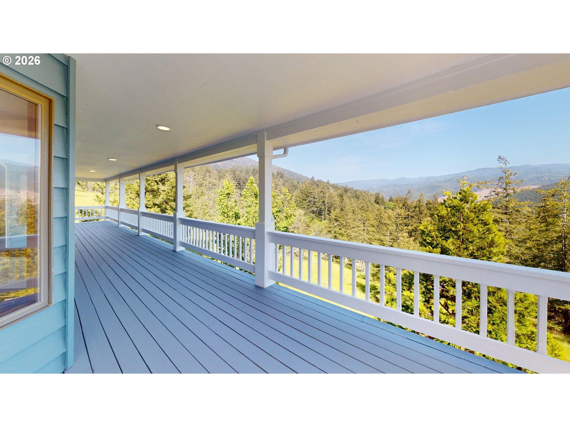 95822 Quail Mountain Road Gold Beach, OR 97444 - Photo 46 of 48 Deck