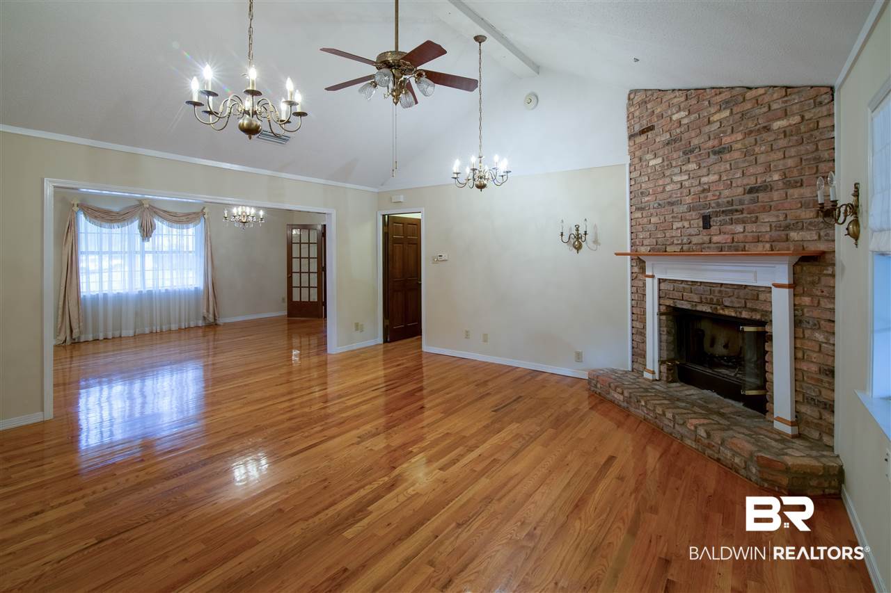144 Lakeview Loop Daphne, AL 36526 - Photo 9 of 31