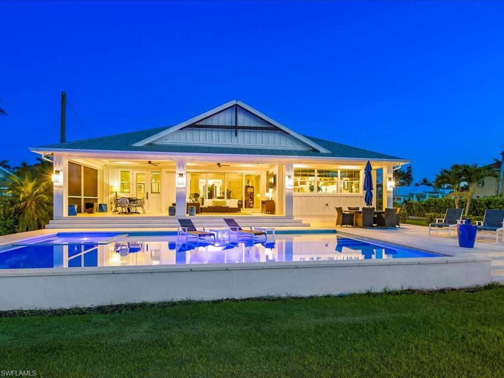 2195 Harbor Road Naples, FL 34104 - Photo 4 of 50 Gallery Image 4