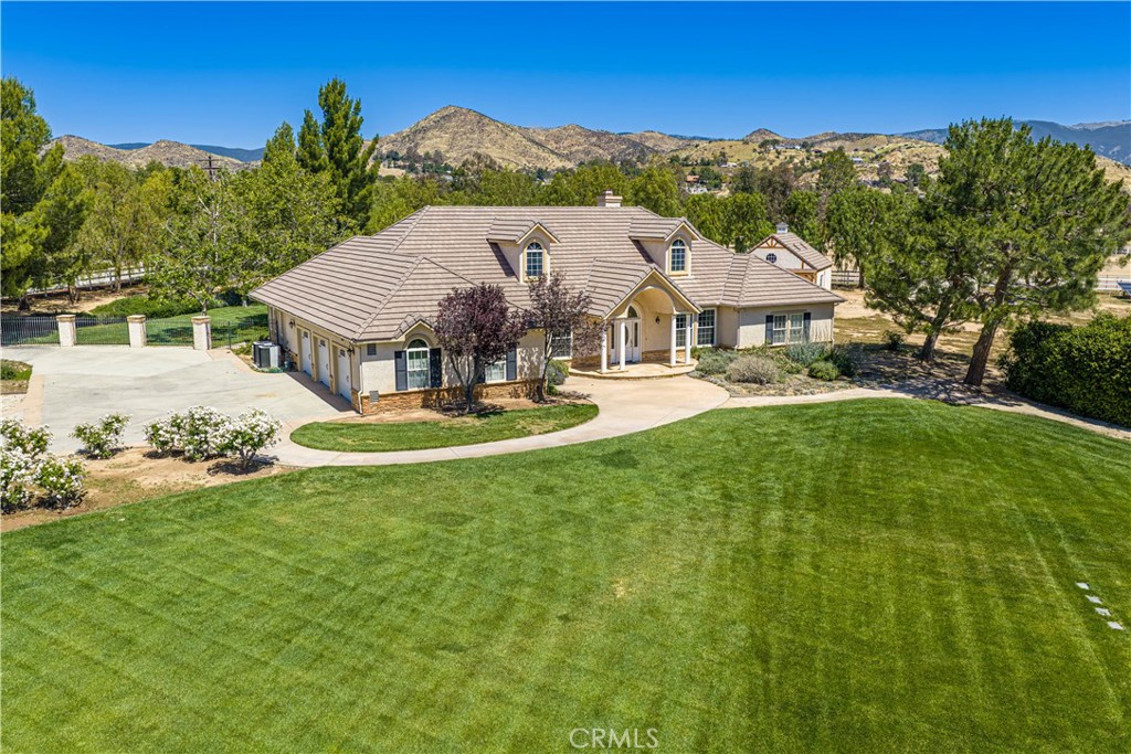 33202 Drill Road Agua Dulce, CA 91390 - Photo 3 of 71