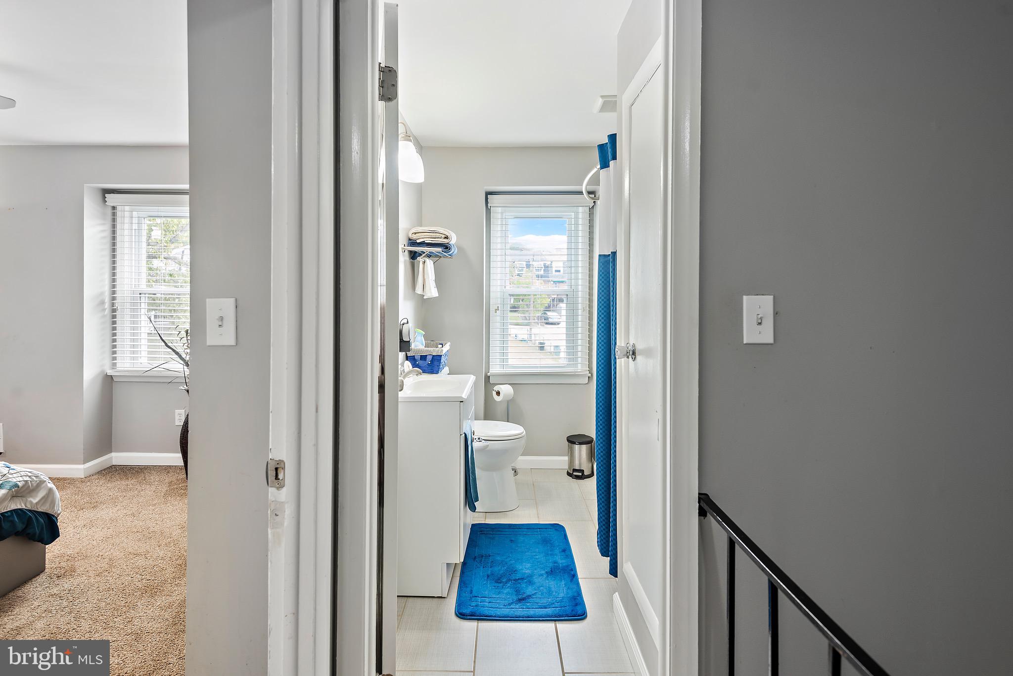 5710 Leiden Road Baltimore, MD 21206 - Photo 39 of 61 Main Bathroom